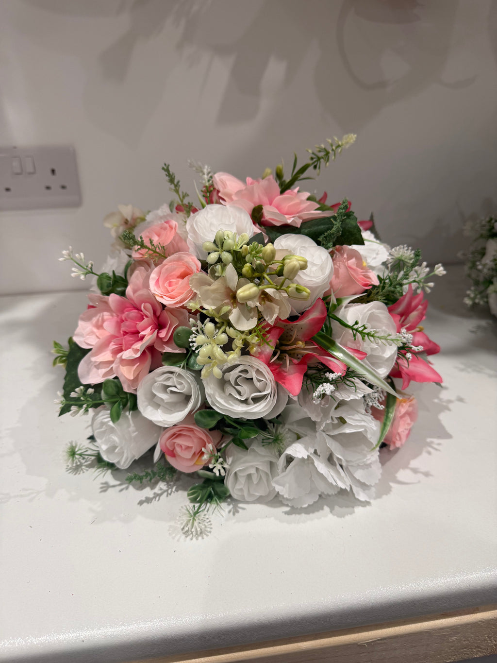 Deluxe poseys small / medium or large  made bespoke ￼