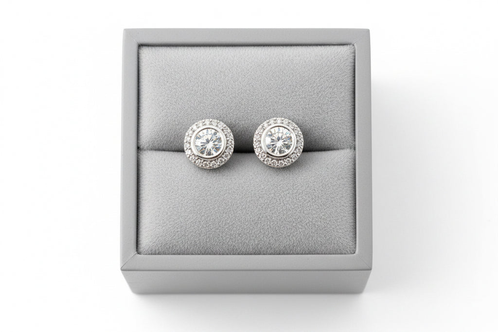 Round Dymonte stud earrings  ￼