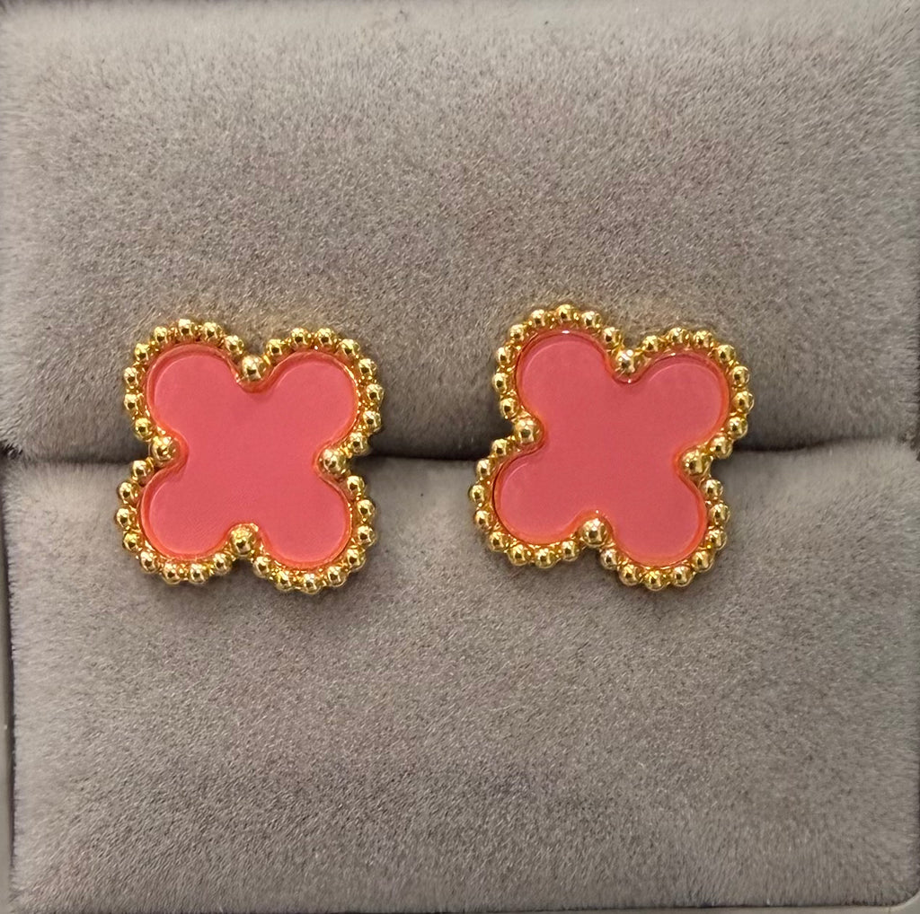 Big clover studs ( earrings )- select colour in the options